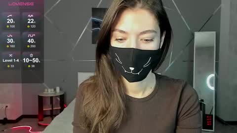 Snapshot of take_me_to_moon chatting on September 2025 01:28:01 AM Sasha online show from September 2025 01:28:01 AM