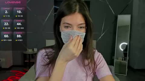 Snapshot of take_me_to_moon chatting on September 2025 01:54:01 AM Sasha online show from September 2025 01:54:01 AM