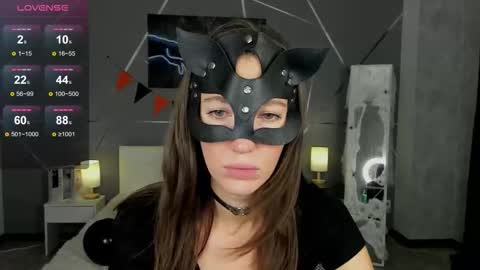 Snapshot of take_me_to_moon chatting on October 2025 01:39:01 AM Sasha online show from October 2025 01:39:01 AM