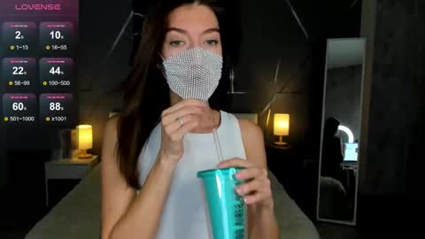 Snapshot of take_me_to_moon chatting on November 2025 01:40:01 AM Sasha online show from November 2025 01:40:01 AM