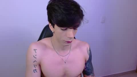 takeru___ online show from November 2025 11:32:02 AM