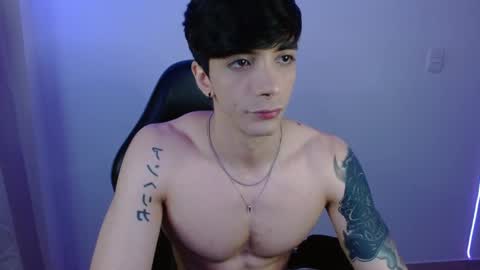 takeru___ online show from February 2026 03:24:02 AM