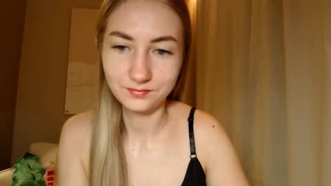  Kira  online show from January 2025 05:54:02 AM