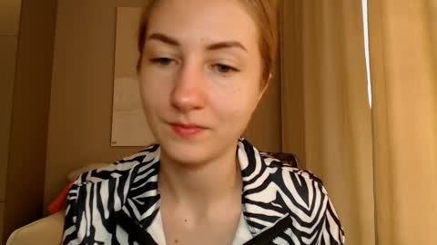  Kira  online show from February 2025 12:05:02 PM