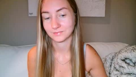  Kira  online show from October 2025 06:38:01 AM