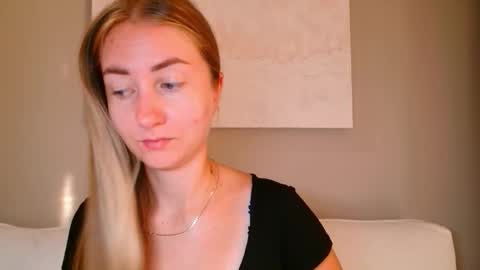  Kira  online show from October 2025 06:03:02 AM