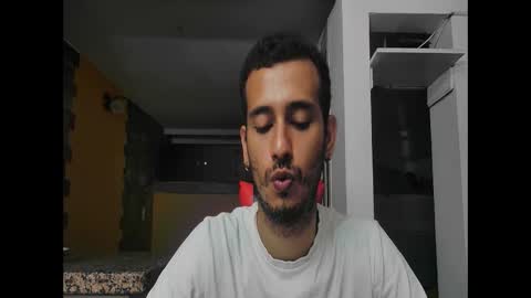 talktome4 online show from March 2026 08:30:01 PM