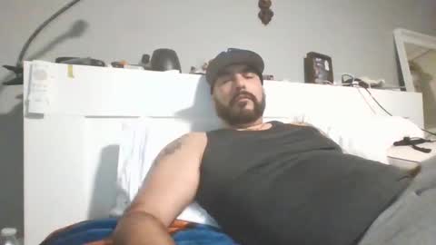 talllatino310 online show from December 2025 11:12:01 PM