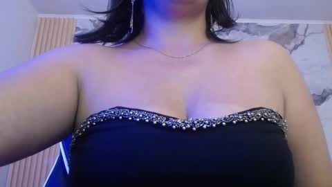 Snapshot of tamara_ch1 chatting on November 2025 05:38:01 AM tamara_ch1 online show from November 2025 05:38:01 AM