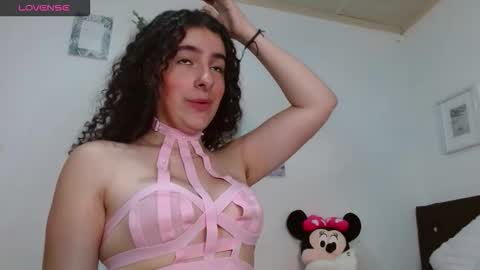 Snapshot of tamara_lemick chatting on November 2025 03:23:01 PM Tamara Lemick online show from November 2025 03:23:01 PM