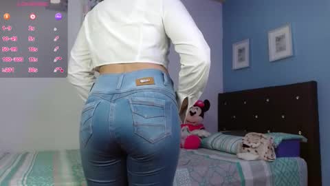 Snapshot of tamara_lemick chatting on March 2026 02:02:01 PM Tamara Lemick online show from March 2026 02:02:01 PM