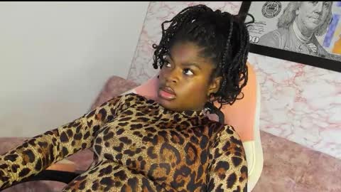 Snapshot of tamara_lubez chatting on November 2025 07:02:02 PM tamara_lubez online show from November 2025 07:02:02 PM