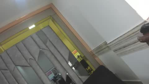 tamara online show from December 2025 02:02:02 PM