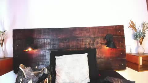    online show from May 2026 10:44:01 AM