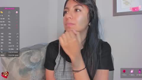 Tamy  online show from February 2025 08:44:01 PM