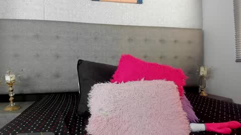 Tamy Vega online show from January 2025 02:02:01 PM