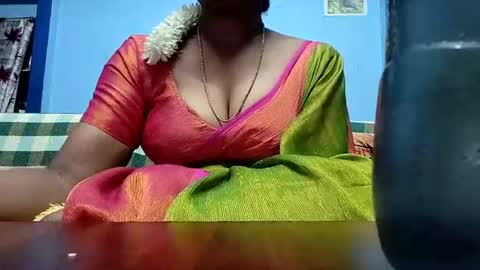 Snapshot of tamilmadhi520 chatting on June 2026 06:53:02 PM tamilmadhi520 online show from June 2026 06:53:02 PM