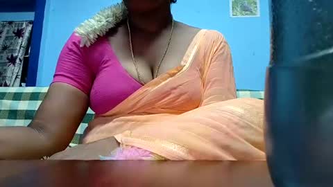Snapshot of tamilmadhi520 chatting on June 2026 06:23:01 PM tamilmadhi520 online show from June 2026 06:23:01 PM