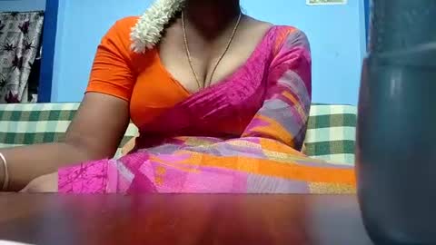 Snapshot of tamilmadhi520 chatting on June 2026 06:38:02 AM tamilmadhi520 online show from June 2026 06:38:02 AM