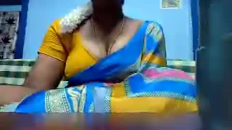 Snapshot of tamilmadhi520 chatting on June 2026 05:52:01 PM tamilmadhi520 online show from June 2026 05:52:01 PM