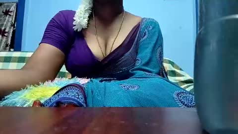 Snapshot of tamilmadhi520 chatting on June 2026 06:14:01 AM tamilmadhi520 online show from June 2026 06:14:01 AM