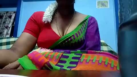 Snapshot of tamilmadhi520 chatting on July 2026 05:37:02 PM tamilmadhi520 online show from July 2026 05:37:02 PM