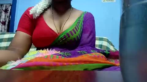 Snapshot of tamilmadhi520 chatting on July 2026 06:10:02 AM tamilmadhi520 online show from July 2026 06:10:02 AM