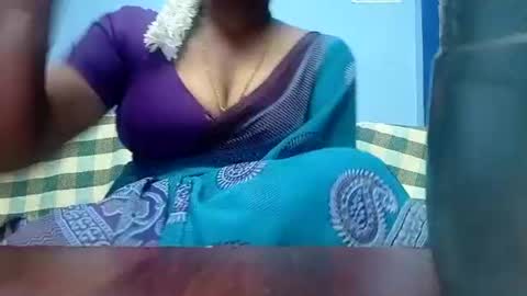 Snapshot of tamilmadhi520 chatting on July 2026 06:18:02 PM tamilmadhi520 online show from July 2026 06:18:02 PM