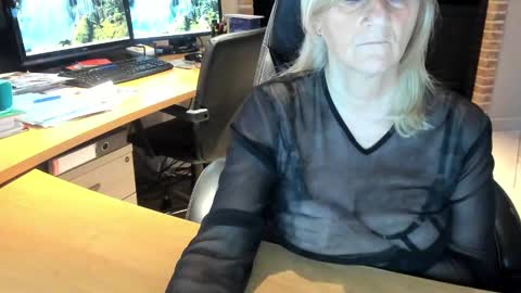 Tammy online show from December 2024 03:11:02 PM