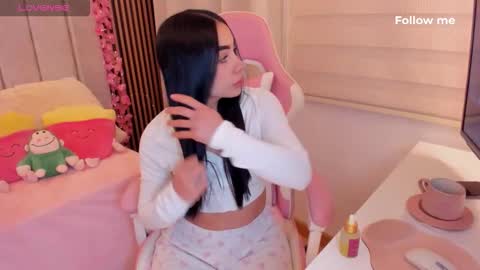 Tammy online show from December 2025 06:03:02 PM