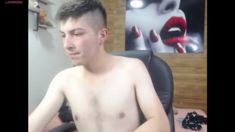 Snapshot of taner_king chatting on September 2025 03:10:02 AM TANER online show from September 2025 03:10:02 AM