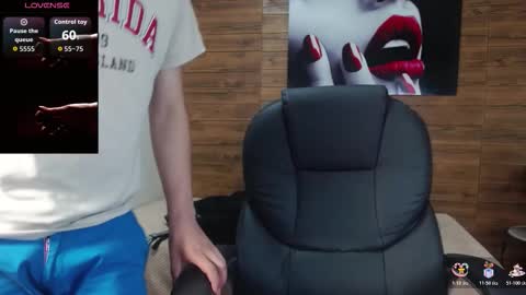 Snapshot of taner_king chatting on November 2025 02:56:02 AM TANER online show from November 2025 02:56:02 AM