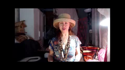 Milena online show from November 2025 06:43:01 PM