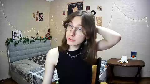 Snapshot of tangerine4dreams chatting on February 2025 12:19:02 PM Milena Kuprianova online show from February 2025 12:19:02 PM