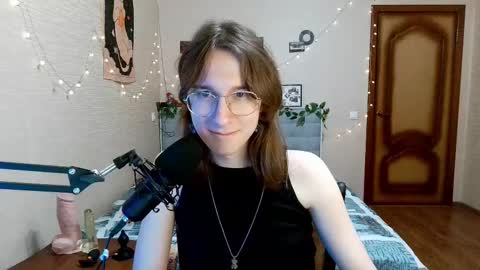 Snapshot of tangerine4dreams chatting on February 2025 12:54:01 PM Milena Kuprianova online show from February 2025 12:54:01 PM