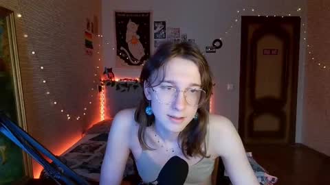 Snapshot of tangerine4dreams chatting on February 2025 12:40:01 PM Milena Kuprianova online show from February 2025 12:40:01 PM