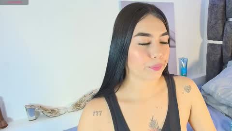 Tania online show from December 2025 11:59:01 AM