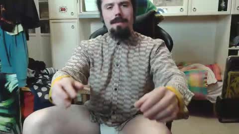 Snapshot of tantra_man_yogi chatting on February 2026 09:33:01 PM Tantra Man Yogi online show from February 2026 09:33:01 PM