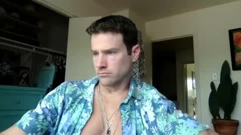 Dr. Love online show from April 2026 03:37:01 PM