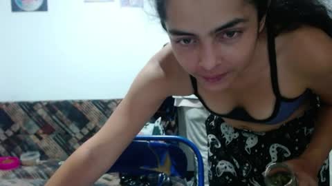 Angeline  Follow  online show from May 2026 11:01:04 PM