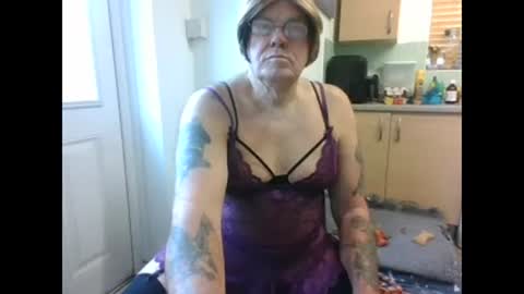 Snapshot of tanya_sissie_somerset chatting on December 2024 01:03:02 PM tanya_sissie_somerset online show from December 2024 01:03:02 PM