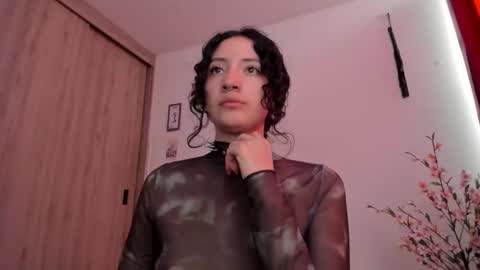 Snapshot of tanya_worldbondage chatting on December 2024 12:55:02 PM tanya online show from December 2024 12:55:02 PM