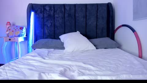 Snapshot of tara__ chatting on November 2025 01:16:02 AM tara__ online show from November 2025 01:16:02 AM