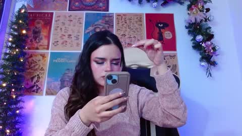    online show from December 2024 02:11:01 PM