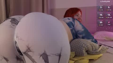 tara_renn online show from October 2025 08:28:01 PM