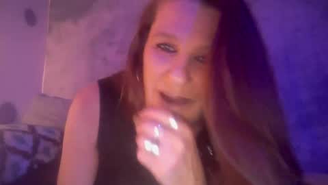 Snapshot of taralynn7136 chatting on December 2024 07:38:01 AM tara lynn online show from December 2024 07:38:01 AM