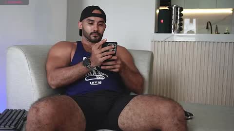 Tarek online show from October 2025 08:48:01 PM