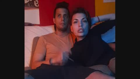 Snapshot of tarian_xxx chatting on January 2026 11:42:01 PM T J online show from January 2026 11:42:01 PM