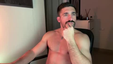 tarquit8 online show from January 2026 08:58:01 PM