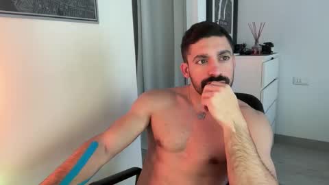 tarquit8 online show from February 2026 08:07:01 AM